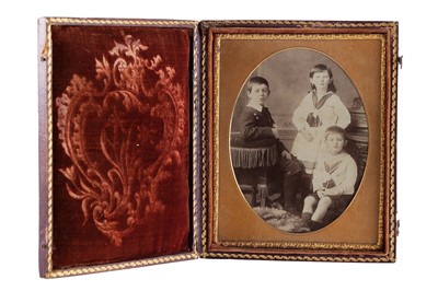 Lot 6 - Collection of Cased Photographs & Ambrotypes