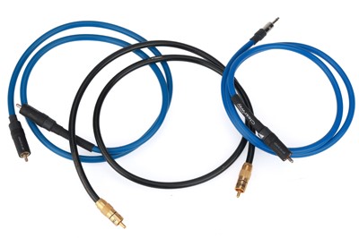 Lot 417 - A Group of Chord Digital Interconnect Cables