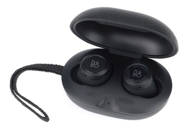 Lot 431 - A Pair of Bang & Olufsen E8 Wireless Earbuds