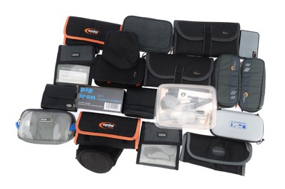 Lot 422 - A Selection of Camera Accessory Cases