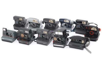Lot 117 - A Good Selection of Polaroid Instant Film Cameras