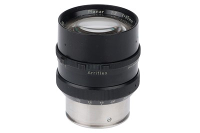 Lot 206 - A Carl Zeiss Planar 85mm f/2 Camera Lens