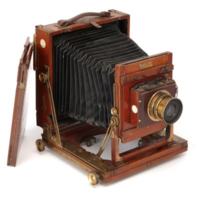 Lot 292 - A Houghtons Victo Half Plate Mahogany Field Camera