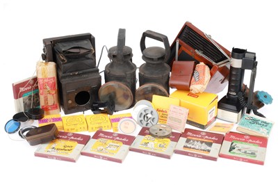 Lot 271 - A Large Selection of Mixed Photographica