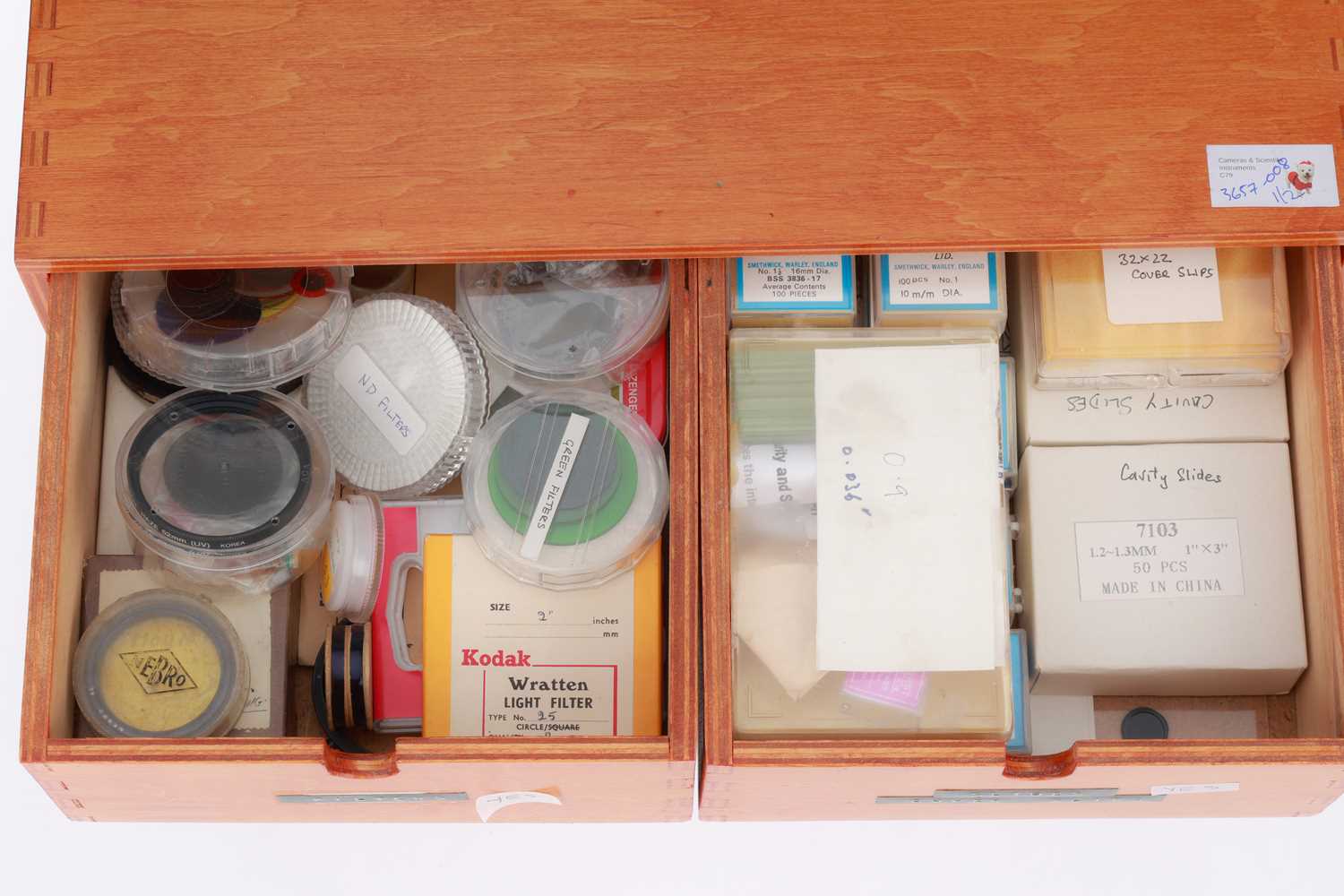 Lot 371 - A Large Collection of Microscope Slide