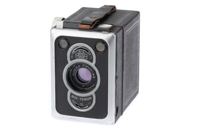 Lot 340 - A Zeiss Ikon Box Tengor Camera