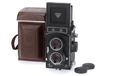 Lot 279 - A Seagull Medium format TLR Camera