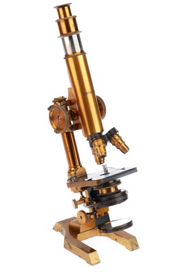 Lot 197 - Seibert Compound Microscope Outfit