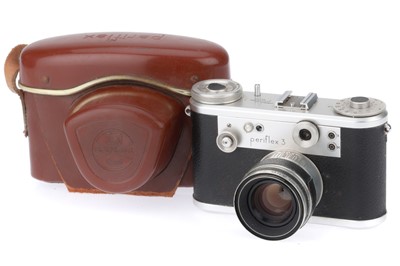Lot 372 - A Corfield Periflex 3 35mm Camera