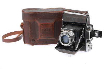 Lot 356 - A Zeiss Ikon Super Ikonta 531 Folding Bed Rangefinder Camera