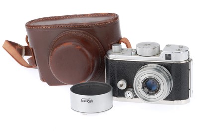 Lot 85 - A Berning Robot II Clockwork Camera