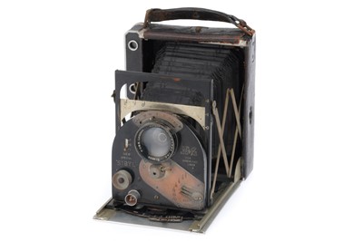 Lot 329 - A Newman and Guardia New Special Sibyl Folding Camera