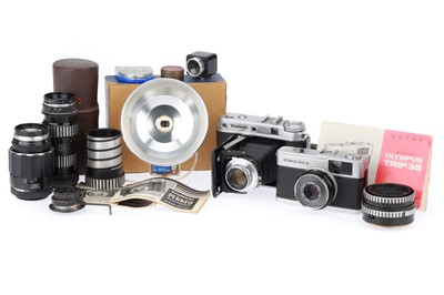 Lot 352 - A Selection of Cameras and Lenses