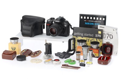 Lot 165 - A Nikon D70 Digital SLR Camera