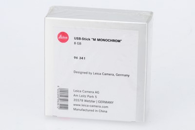 Lot 42 - A Leica USB-Stick M Monochrom 8GB