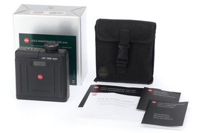 Lot 47 - A Leica Rangemaster 1200 Scan Distance Gauge