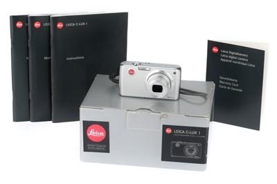 Lot 170 - A Leica C-LUX 1 Compact Digital Camera