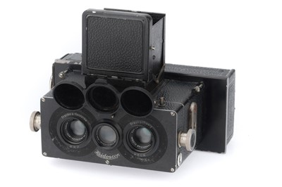 Lot 377 - A Rollei Heidoscop Stereo Camera