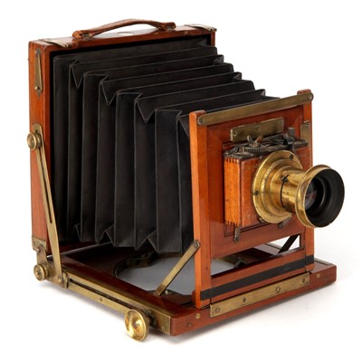 Lot 298 - A Henry Jasper Redfern Half Plate Mahogany Field Camera