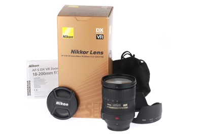 Lot 79 - A Nikon AF-S DX VR Zoom-Nikkor 18-200mm f/3.5-5.6 G IF-ED Camera Lens