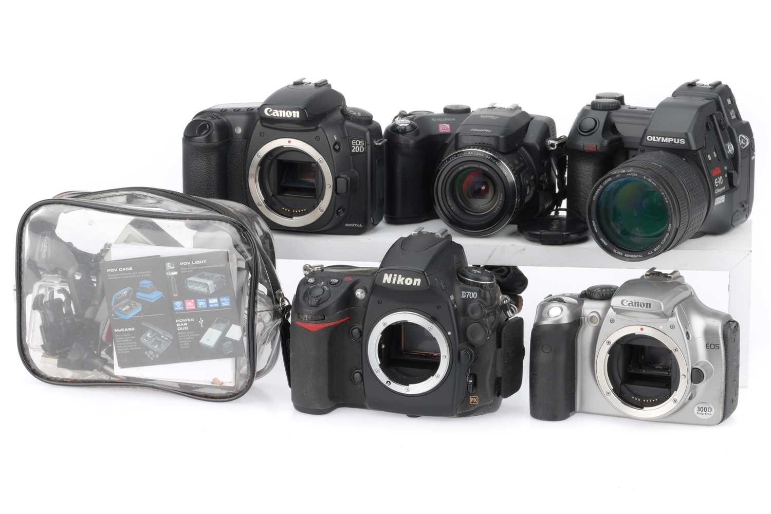Lot 174 - A Selection of Digital Cameras,
