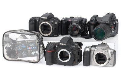Lot 174 - A Selection of Digital Cameras