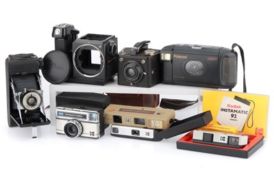 Lot 333 - A Mixed Selection of Cameras