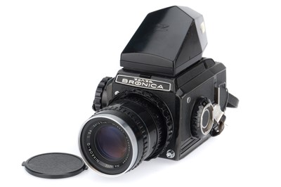 Lot 260 - A Zenza Bronica S2A Medium format Camera