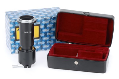 Lot 665 - A Nikon Microscope Adapter