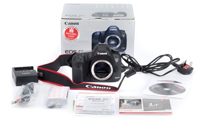 Lot 195 - A Canon EOS 5D Mark III Digital SLR Camera Body