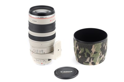 Lot 215 - A Canon EF L IS USM f/4.5-5.6 100-400mm Lens
