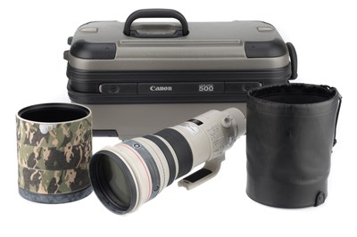 Lot 222 - A Canon EF L IS USM f/4 500mm Lens