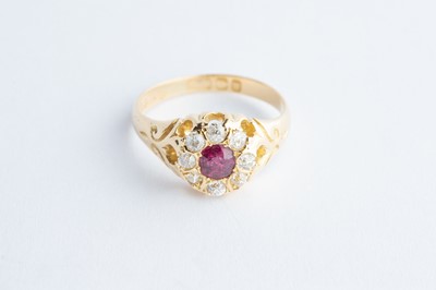 Lot 25 - A 18ct Yellow Gold Ruby & Diamond Cluster Ring