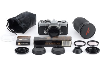 Lot 225 - An Olympus OM-2n MD SLR Camera Body