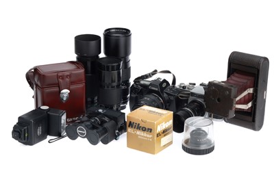 Lot 341 - A Mixed Selection of Cameras and Lenses