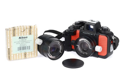 Lot 72 - A Nikon Nikonos V 35mm Underwater Camera Outfit
