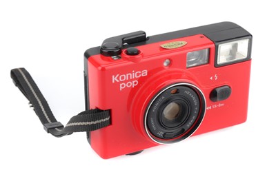 Lot 141 - A Konica Pop Compact 35mm Camera