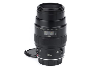 Lot 368 - A Canon EF f/2.8 100mm Lens