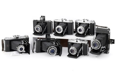Lot 245 - A GRoup of Zeiss Ikon Nettar Folding Cameras