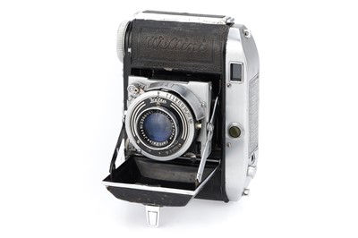 Lot 153 - A Welta Weltini Folding Camera