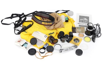Lot 414 - A Selection of Nikon Accessories