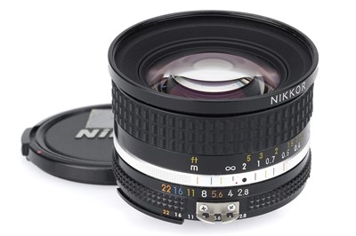 Lot 360 - A Nikon Nikkor f/2.8 20mm Ais Lens