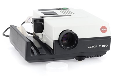 Lot 27 - ꩜ A Leica P 150 35mm Slide Projector
