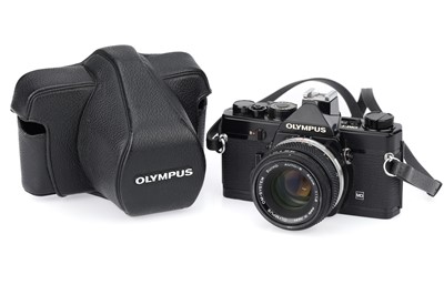 Lot 227 - An Olympus OM-1 35mm SLR Camera