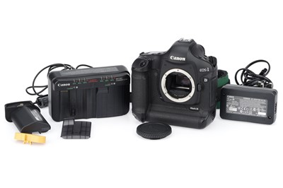 Lot 219 - A Canon EOS 1D Mark III Digital SLR Camera Body