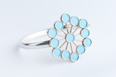 Lot 29 - An Astrid Fog for Georg Jensen Silver & Powder Blue Enamel Flower Bangle Bracelet