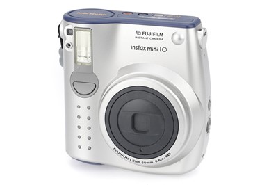 Lot 292 - An Instax Mini 10 Instant Camera