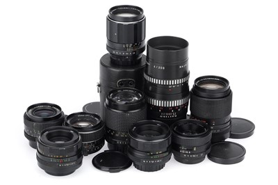 Lot 350 - A Group of 35mm Lenses