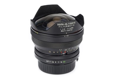Lot 326 - A Sigma-XQ Fisheye Filtermatic 16mm f/2.8 Camera Lens