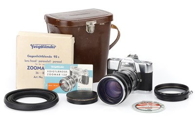 Lot 321 - A Voigtlander Zoomar 36-82mm f/2.8 Parfocal Zoom Lens